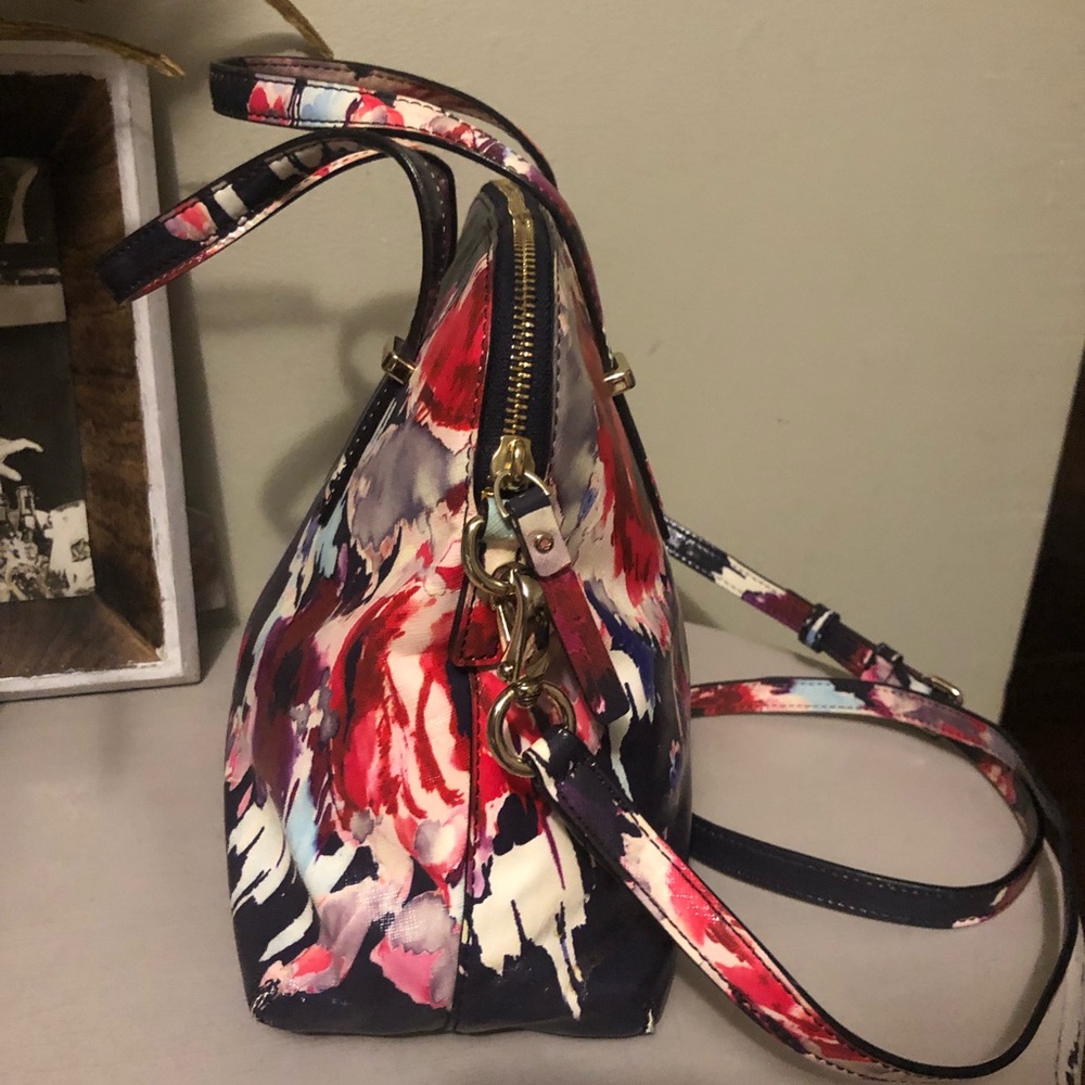 Kate Spade Cedar Street Hazy Floral Bag - Picture 9 of 12
